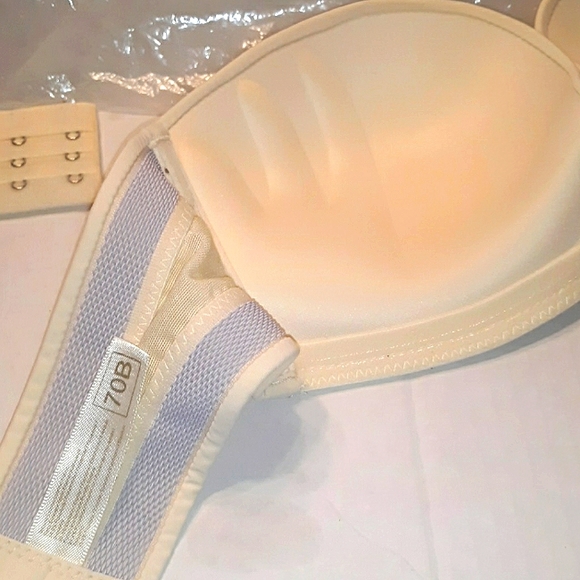 New Nice Strapless Molded Push-Up Bra & Extender - Picture 10 of 16